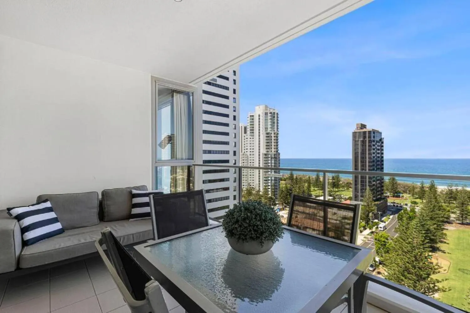 Beachfront Ocean Oasis Escape Gold Coast Australia